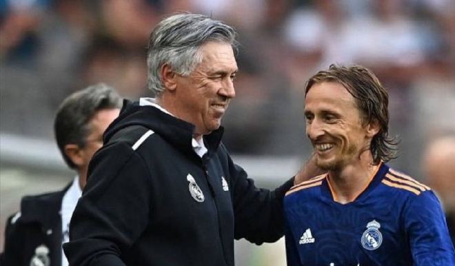 一个引人注 一个引人注